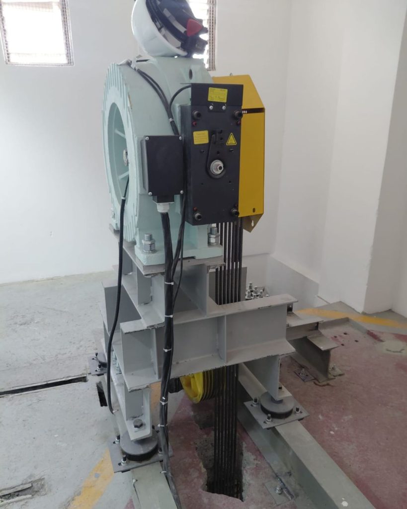 Aparato con toma abierta toma abierta